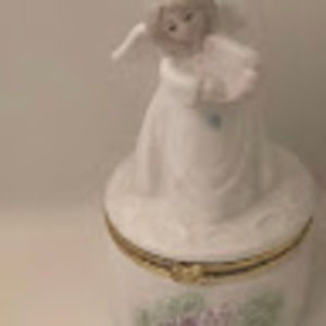 Meet your Posher, Grace